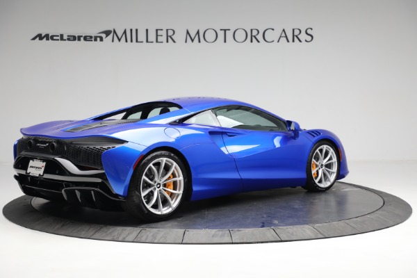 New 2021 McLaren Artura for sale Call for price at Alfa Romeo of Greenwich in Greenwich CT 06830 7
