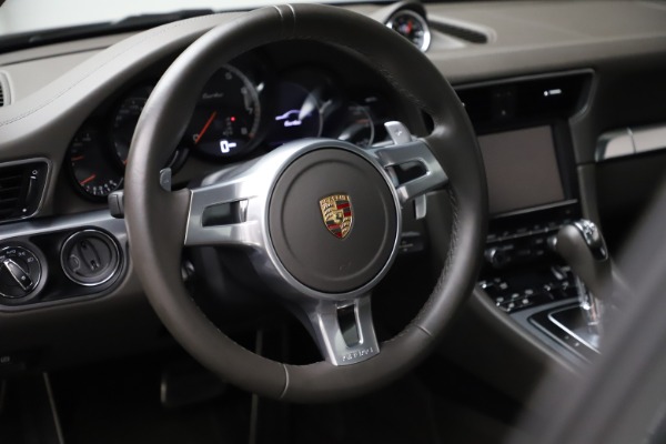 Used 2015 Porsche 911 Turbo for sale Sold at Alfa Romeo of Greenwich in Greenwich CT 06830 16