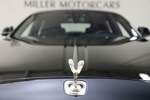 Used 2016 Rolls-Royce Ghost for sale $165,900 at Alfa Romeo of Greenwich in Greenwich CT 06830 27