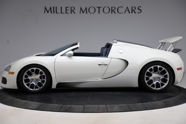 Used 2010 Bugatti Veyron 16.4 Grand Sport for sale Sold at Alfa Romeo of Greenwich in Greenwich CT 06830 3