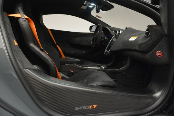 Used 2019 McLaren 600LT Luxury for sale Sold at Alfa Romeo of Greenwich in Greenwich CT 06830 22