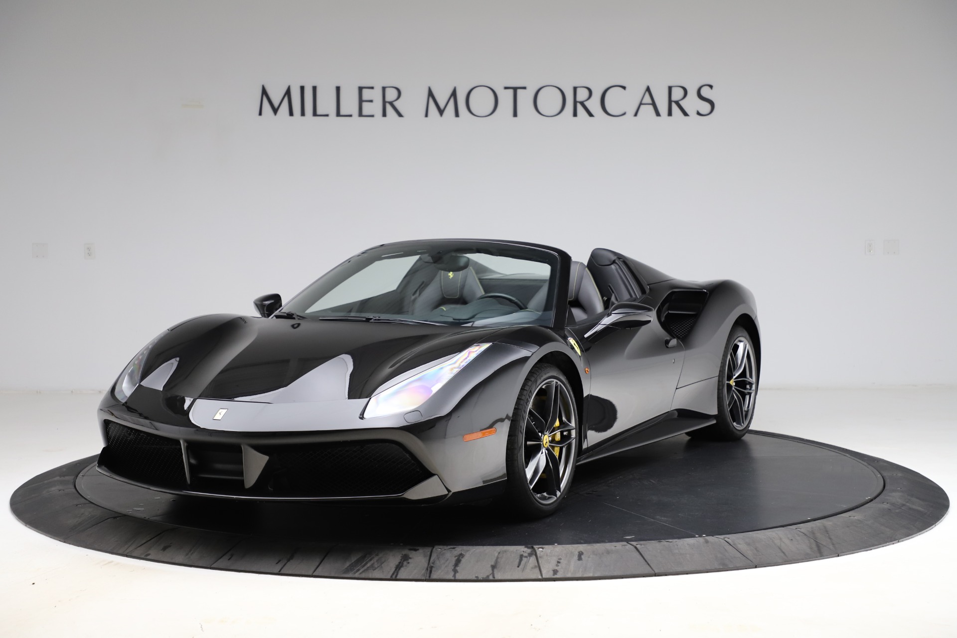 Used 2017 Ferrari 488 Spider for sale Sold at Alfa Romeo of Greenwich in Greenwich CT 06830 1