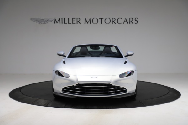 New 2021 Aston Martin Vantage Roadster for sale $184,286 at Alfa Romeo of Greenwich in Greenwich CT 06830 11