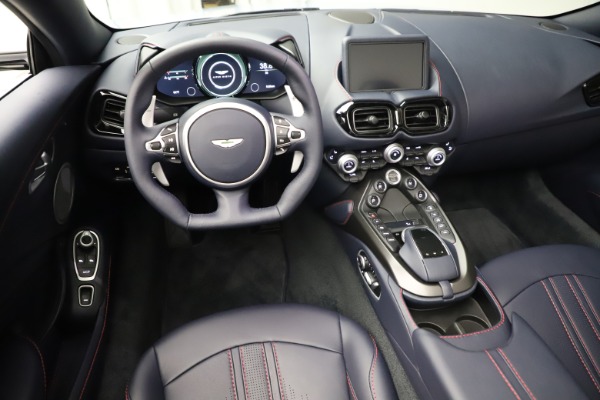 New 2021 Aston Martin Vantage Roadster for sale $184,286 at Alfa Romeo of Greenwich in Greenwich CT 06830 13