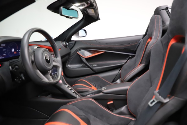 Used 2020 McLaren 720S Spider for sale Sold at Alfa Romeo of Greenwich in Greenwich CT 06830 25