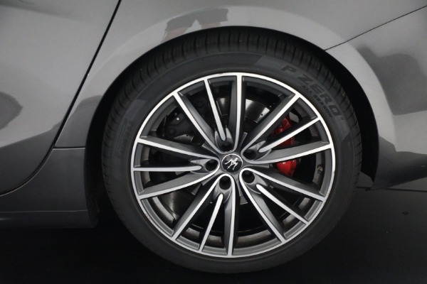 Used 2021 Maserati Ghibli S Q4 for sale Sold at Alfa Romeo of Greenwich in Greenwich CT 06830 24