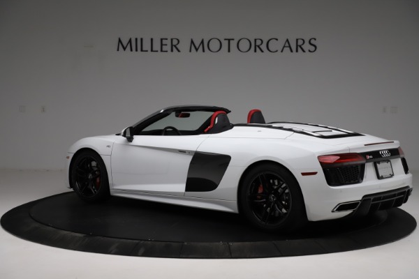 Used 2018 Audi R8 Spyder for sale Sold at Alfa Romeo of Greenwich in Greenwich CT 06830 4