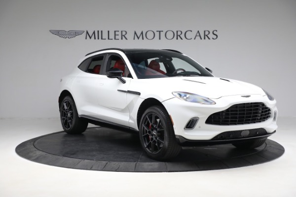 Used 2021 Aston Martin DBX for sale $137,900 at Alfa Romeo of Greenwich in Greenwich CT 06830 10