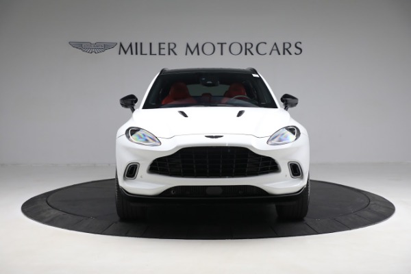 Used 2021 Aston Martin DBX for sale $137,900 at Alfa Romeo of Greenwich in Greenwich CT 06830 11