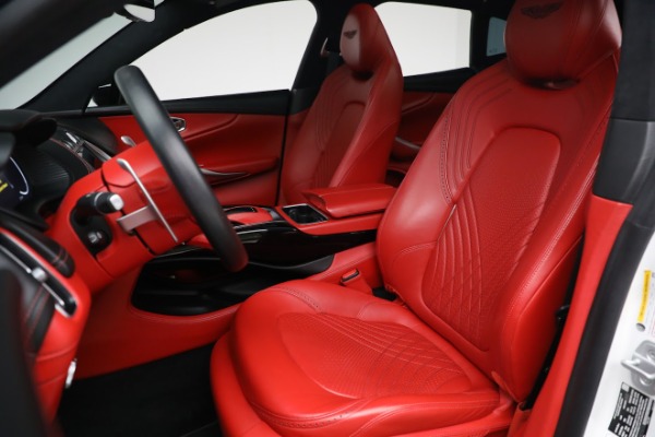 Used 2021 Aston Martin DBX for sale $137,900 at Alfa Romeo of Greenwich in Greenwich CT 06830 15