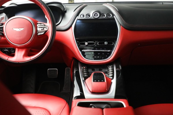Used 2021 Aston Martin DBX for sale $137,900 at Alfa Romeo of Greenwich in Greenwich CT 06830 17