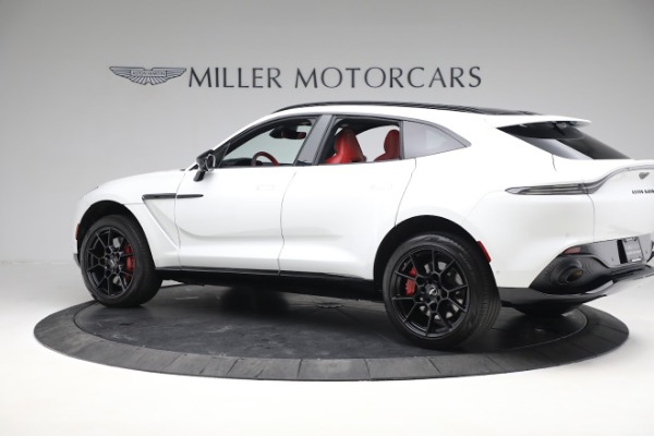 Used 2021 Aston Martin DBX for sale $137,900 at Alfa Romeo of Greenwich in Greenwich CT 06830 3