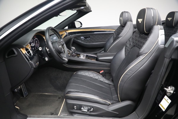 Used 2020 Bentley Continental GTC for sale $187,900 at Alfa Romeo of Greenwich in Greenwich CT 06830 27