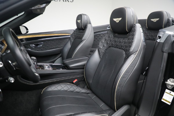 Used 2020 Bentley Continental GTC for sale $187,900 at Alfa Romeo of Greenwich in Greenwich CT 06830 28
