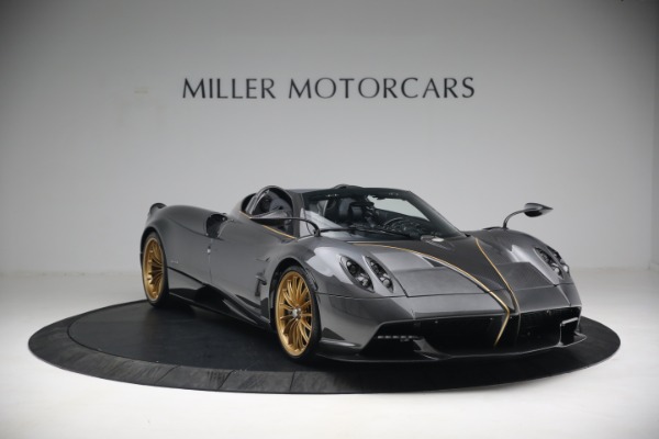 Used 2017 Pagani Huayra Roadster for sale Sold at Alfa Romeo of Greenwich in Greenwich CT 06830 11