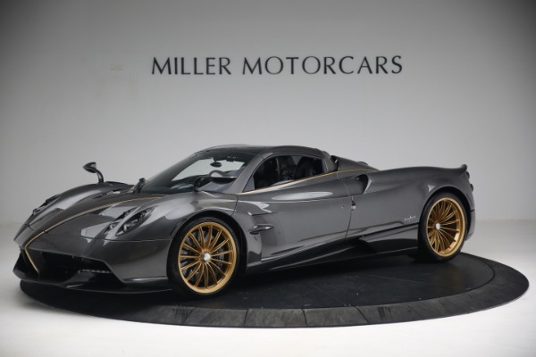 Used 2017 Pagani Huayra Roadster for sale Sold at Alfa Romeo of Greenwich in Greenwich CT 06830 14