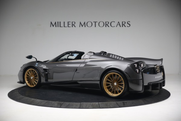 Used 2017 Pagani Huayra Roadster for sale Sold at Alfa Romeo of Greenwich in Greenwich CT 06830 4