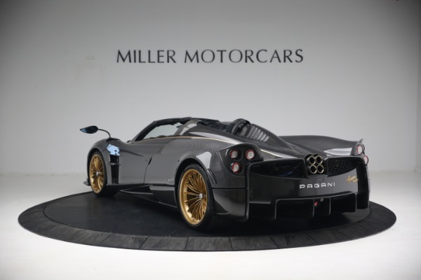 Used 2017 Pagani Huayra Roadster for sale Sold at Alfa Romeo of Greenwich in Greenwich CT 06830 5