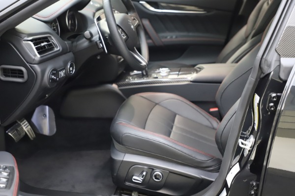 New 2021 Maserati Ghibli S Q4 GranSport for sale Call for price at Alfa Romeo of Greenwich in Greenwich CT 06830 15