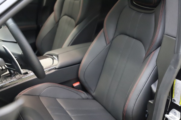 New 2021 Maserati Ghibli S Q4 GranSport for sale Call for price at Alfa Romeo of Greenwich in Greenwich CT 06830 16