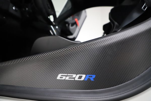 New 2020 McLaren 620R for sale Call for price at Alfa Romeo of Greenwich in Greenwich CT 06830 23