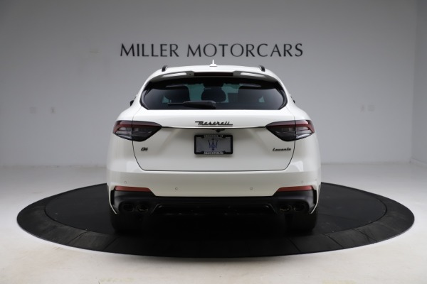 New 2021 Maserati Levante Q4 GranSport for sale Call for price at Alfa Romeo of Greenwich in Greenwich CT 06830 10