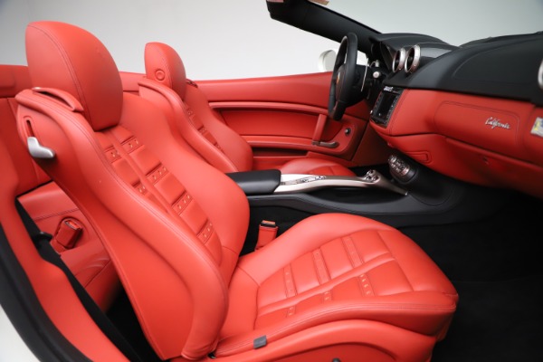 Used 2014 Ferrari California 30 for sale Sold at Alfa Romeo of Greenwich in Greenwich CT 06830 25