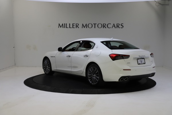 New 2021 Maserati Ghibli S Q4 for sale Sold at Alfa Romeo of Greenwich in Greenwich CT 06830 5