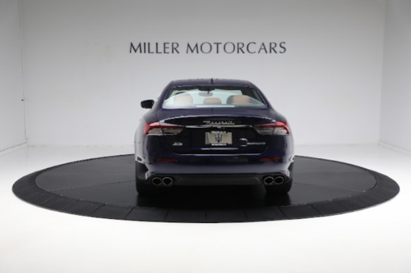 Used 2021 Maserati Quattroporte S Q4 for sale Sold at Alfa Romeo of Greenwich in Greenwich CT 06830 12