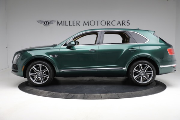 Used 2018 Bentley Bentayga W12 Signature Edition for sale Sold at Alfa Romeo of Greenwich in Greenwich CT 06830 3