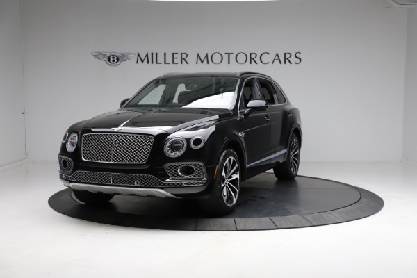 Used 2018 Bentley Bentayga W12 Signature for sale $159,900 at Alfa Romeo of Greenwich in Greenwich CT 06830 1