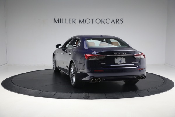 Used 2021 Maserati Quattroporte S Q4 GranLusso for sale Sold at Alfa Romeo of Greenwich in Greenwich CT 06830 12