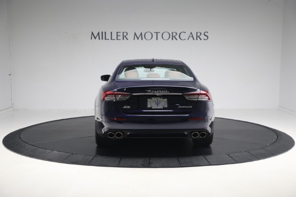 Used 2021 Maserati Quattroporte S Q4 GranLusso for sale Sold at Alfa Romeo of Greenwich in Greenwich CT 06830 13