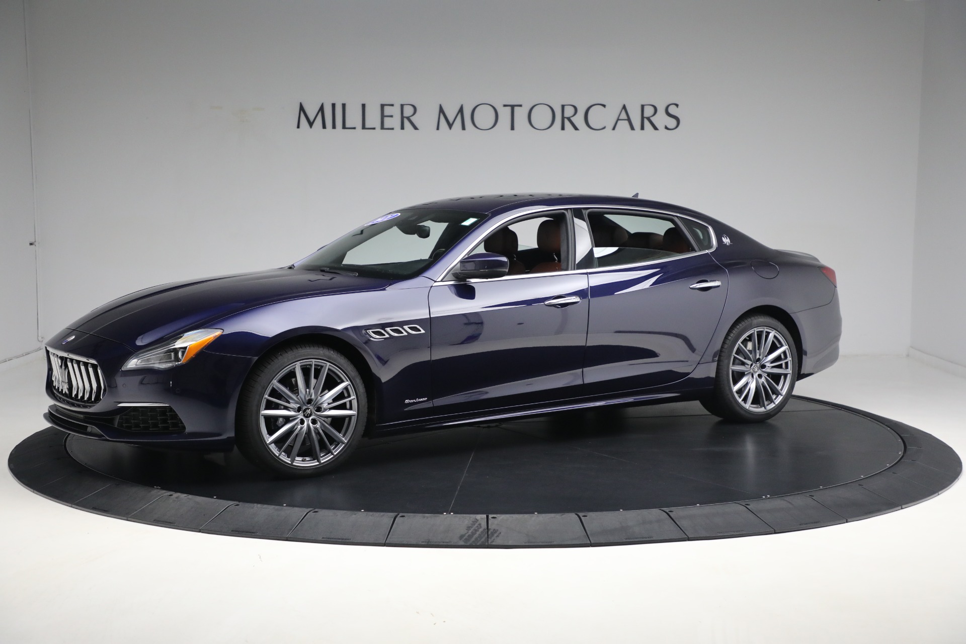 New 2021 Maserati Quattroporte S Q4 GranLusso for sale $123,549 at Alfa Romeo of Greenwich in Greenwich CT 06830 1