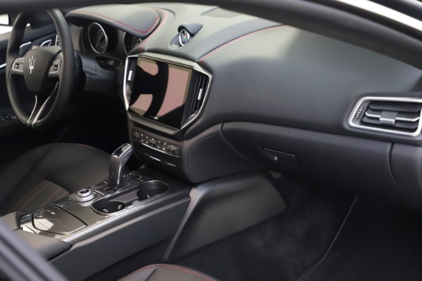 New 2021 Maserati Ghibli S Q4 for sale Sold at Alfa Romeo of Greenwich in Greenwich CT 06830 21