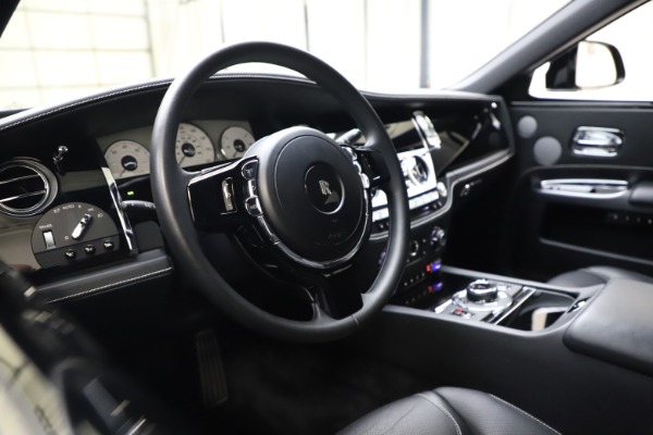 Used 2018 Rolls-Royce Ghost for sale Sold at Alfa Romeo of Greenwich in Greenwich CT 06830 12