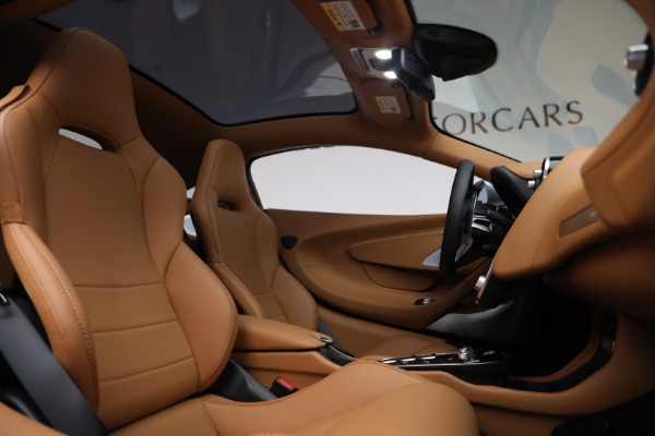 Used 2021 McLaren GT Luxe for sale Call for price at Alfa Romeo of Greenwich in Greenwich CT 06830 25