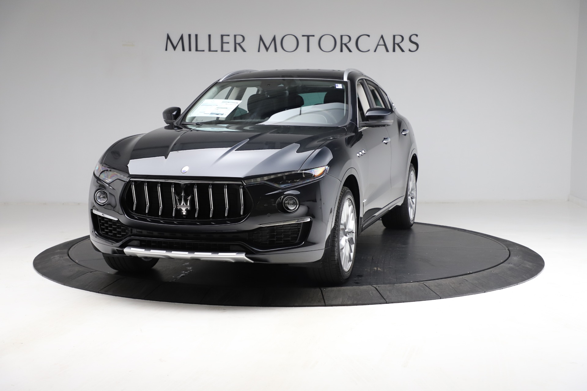 New 2021 Maserati Levante S Q4 GranLusso for sale $100,949 at Alfa Romeo of Greenwich in Greenwich CT 06830 1