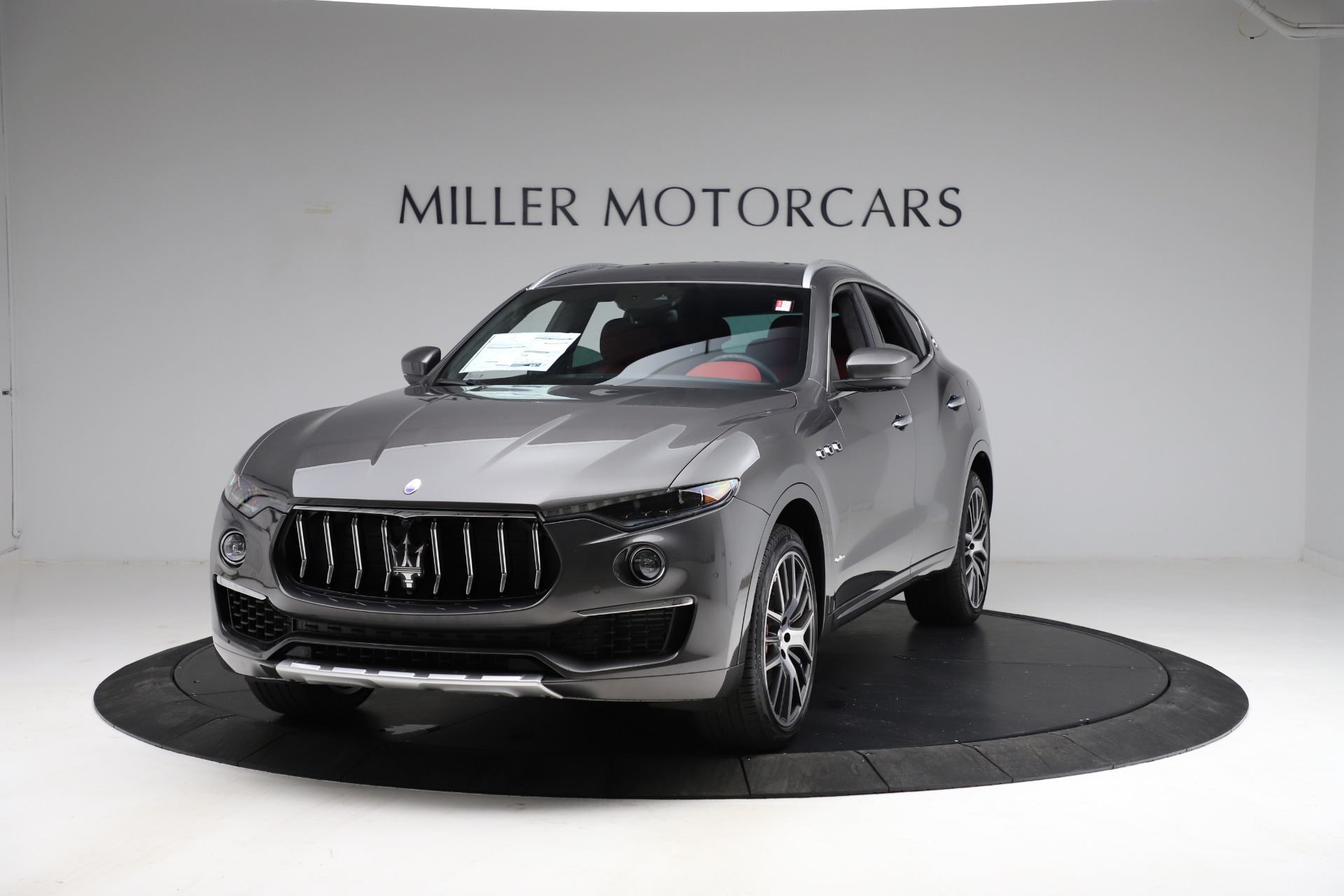 New 2021 Maserati Levante S Q4 GranLusso for sale Sold at Alfa Romeo of Greenwich in Greenwich CT 06830 1