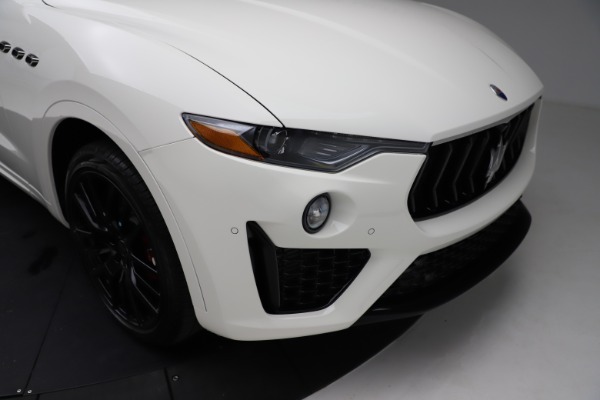 New 2021 Maserati Levante Q4 for sale Sold at Alfa Romeo of Greenwich in Greenwich CT 06830 25