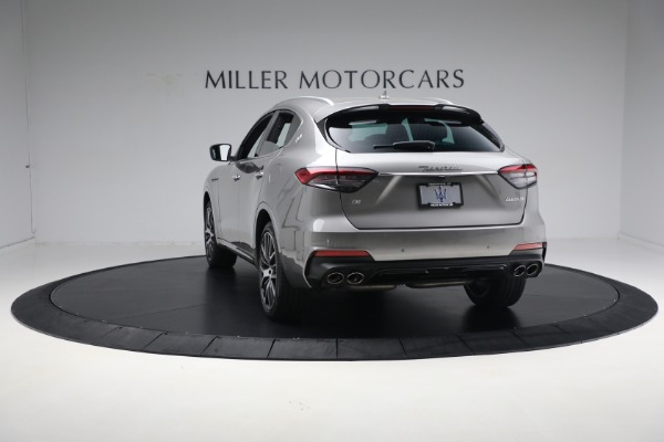 Used 2021 Maserati Levante Q4 GranSport for sale Sold at Alfa Romeo of Greenwich in Greenwich CT 06830 12