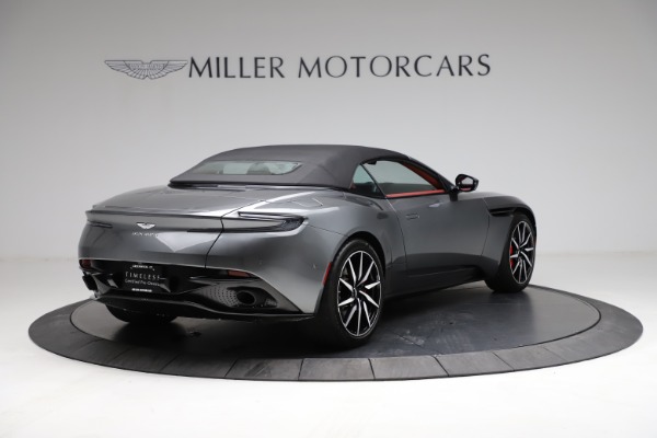 Used 2019 Aston Martin DB11 Volante for sale Sold at Alfa Romeo of Greenwich in Greenwich CT 06830 25