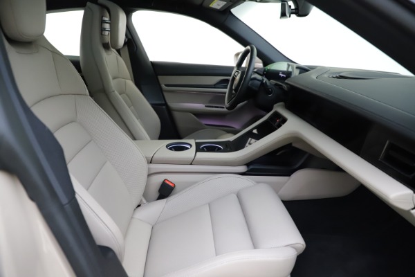 Used 2021 Porsche Taycan 4S for sale Sold at Alfa Romeo of Greenwich in Greenwich CT 06830 22
