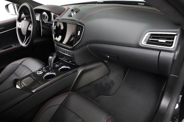New 2021 Maserati Ghibli S Q4 GranSport for sale Sold at Alfa Romeo of Greenwich in Greenwich CT 06830 24