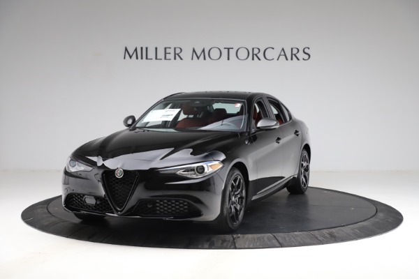 New 2021 Alfa Romeo Giulia Q4 for sale Sold at Alfa Romeo of Greenwich in Greenwich CT 06830 1