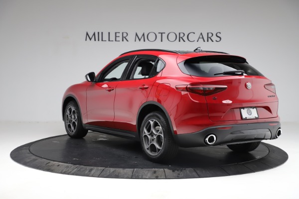 New 2021 Alfa Romeo Stelvio Sprint for sale Sold at Alfa Romeo of Greenwich in Greenwich CT 06830 5