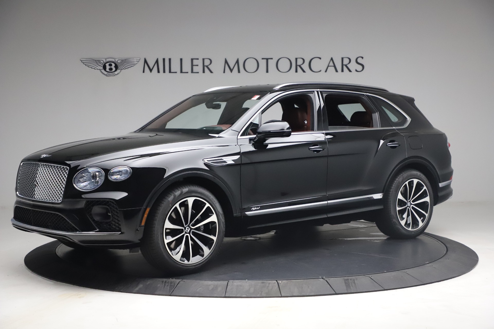 New 2021 Bentley Bentayga Hybrid for sale Call for price at Alfa Romeo of Greenwich in Greenwich CT 06830 1