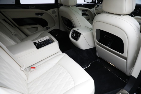 Used 2017 Bentley Mulsanne for sale Sold at Alfa Romeo of Greenwich in Greenwich CT 06830 28