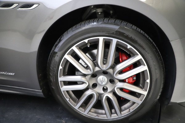 Used 2018 Maserati Ghibli SQ4 GranLusso for sale Sold at Alfa Romeo of Greenwich in Greenwich CT 06830 22