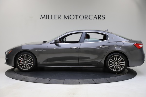 Used 2018 Maserati Ghibli SQ4 GranLusso for sale Sold at Alfa Romeo of Greenwich in Greenwich CT 06830 3